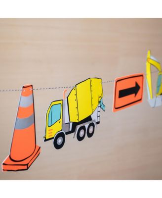 Under Construction Birthday Garland, Set of 16 Pieces and Hanging Twine