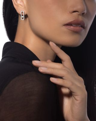 18K Gold Move Uno Diamond Oval Drop Earrings