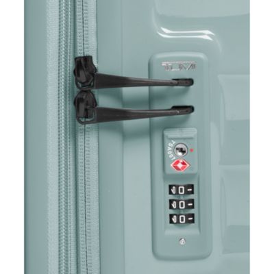 19 Degree Extended Trip Expandable 4-Wheel Packing Case