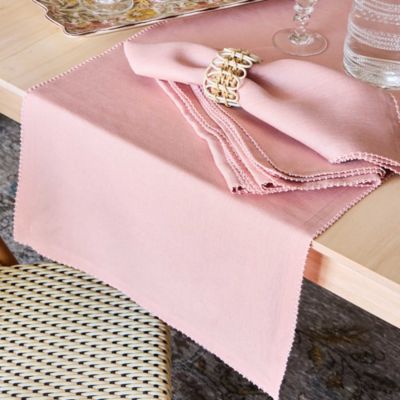 Berry Scallop Table Runner, 18" x 90"