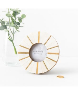 Mukhendu Picture Frame