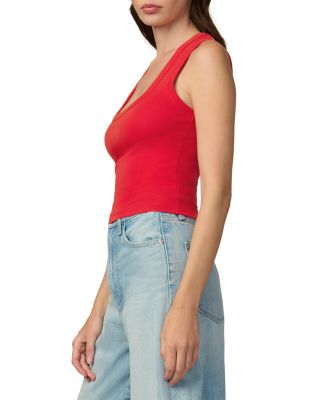 The U Neck Cropped Tank Top
