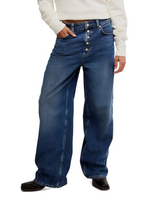 Nia Boyfriend High Rise Jeans in In Too Deep