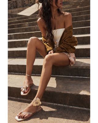 Women's Mismatch Magnolia Leather Thong Sandals