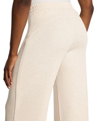 AirEssentials Wide Leg Pants