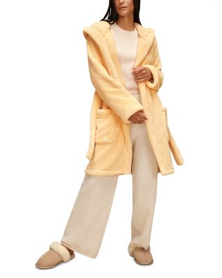 Aarti Hooded Fleece Robe