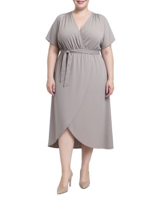 Plus Size Flowy Tie Front Midi Flutter Sleeve Dress