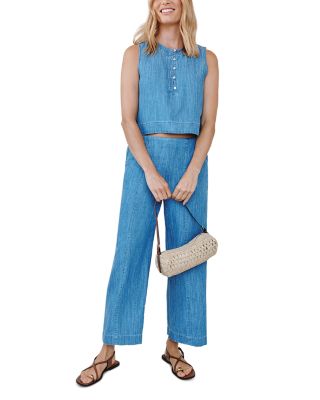 Sleeveless Placket Pullover Top