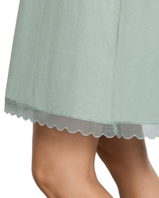 Inaya Short Sleeve Gown