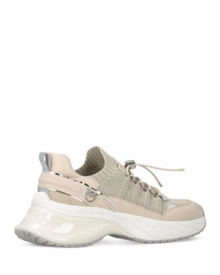 Women's Ariel 34 Sneakers