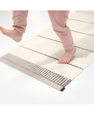  Belle Rug, 24" X 33"