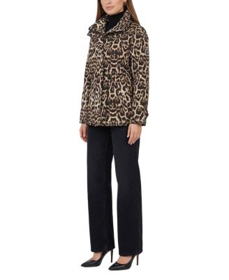  Lightweight Jacket with Concealed Hood