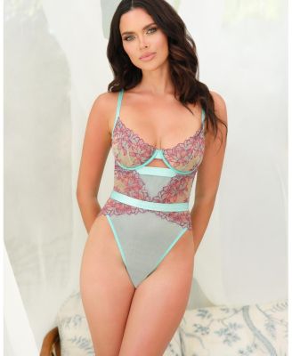  Adaline Embroidered Bra Set