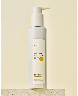 Cleanse Me Softly Milk Cleanser Signature