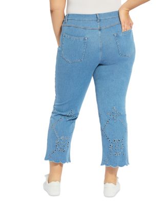 Lyssé Plus Billie Eyelet Straight Jeans in Bleached Blue