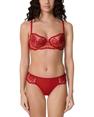 Intrigue Demi Bra & Intrigue Tanga