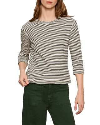 Three Quarter Sleeve Mode Tee