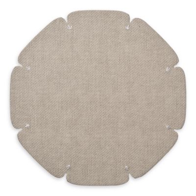 Divot Scalloped Round Placemat
