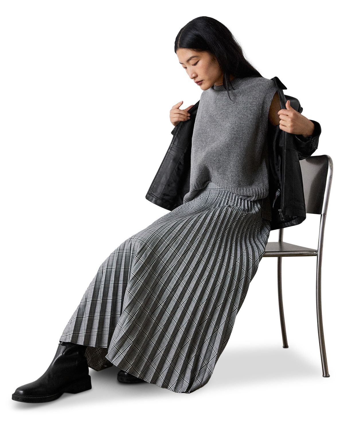 Pleated Midi Skirt thumbnail 3