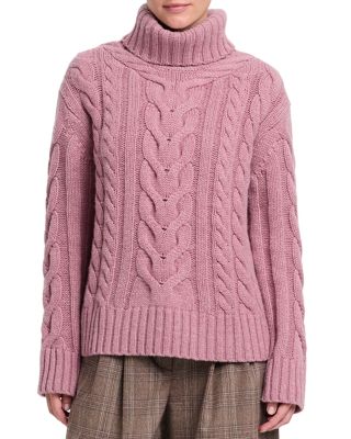 Traveling T Neck Cashmere Sweater 