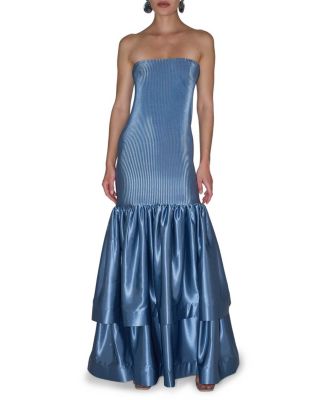 L'Idee Woman Elevate Gown
