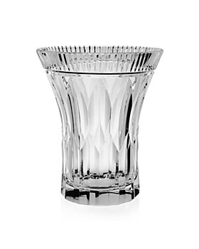 William Yeoward Crystal - Cristina 8" Flower Vase