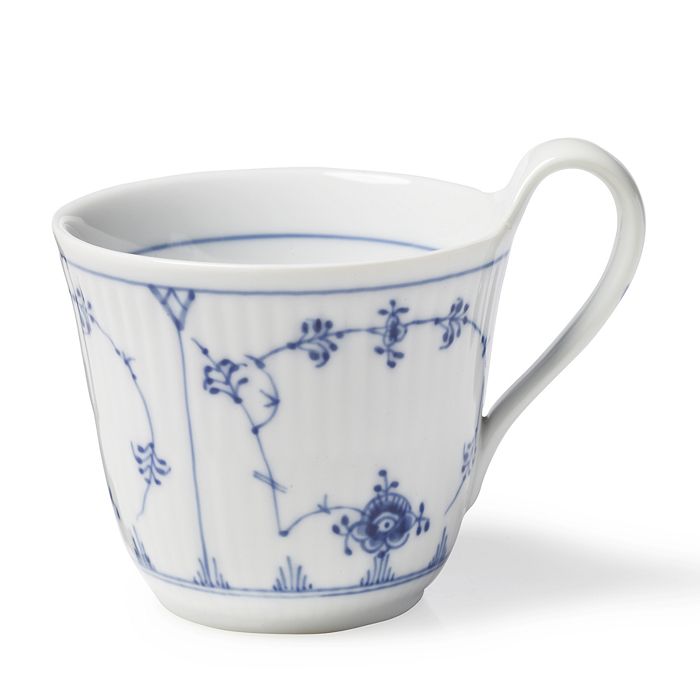 Royal Copenhagen Blue Fluted Plain Mug In Blue/white