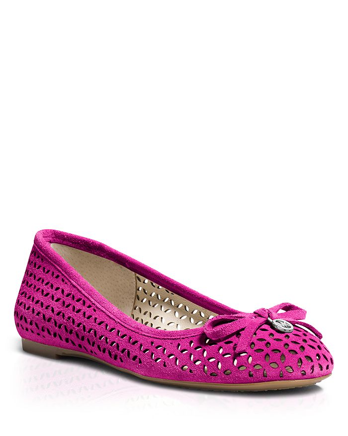 Michael kors best sale olivia flat