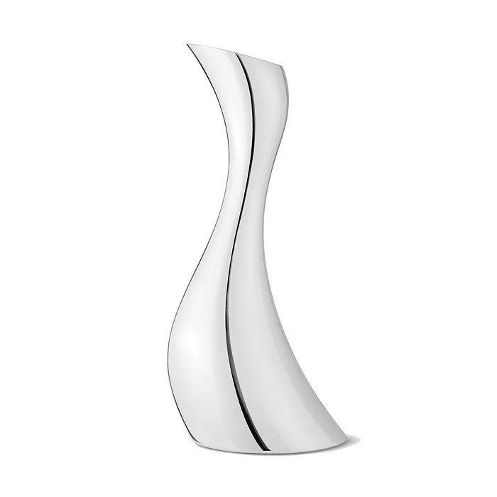 Cobra Pitcher