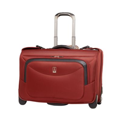 Travelpro Platinum Magna 22 Expandable Rollaboard Suiter