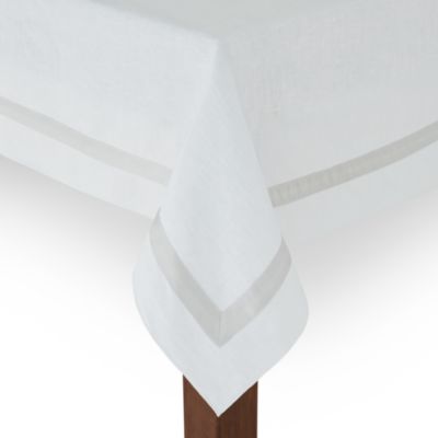 Lowell Tablecloth, 70" x 108"