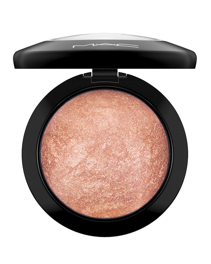 Mac Mineralize Skinfinish In Soft And Gentle