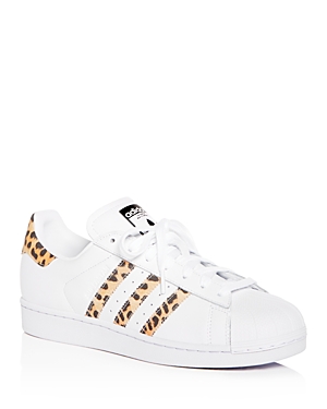 ADIDAS ORIGINALS WOMEN'S SUPERSTAR LEATHER LACE UP SNEAKERS,CQ2514