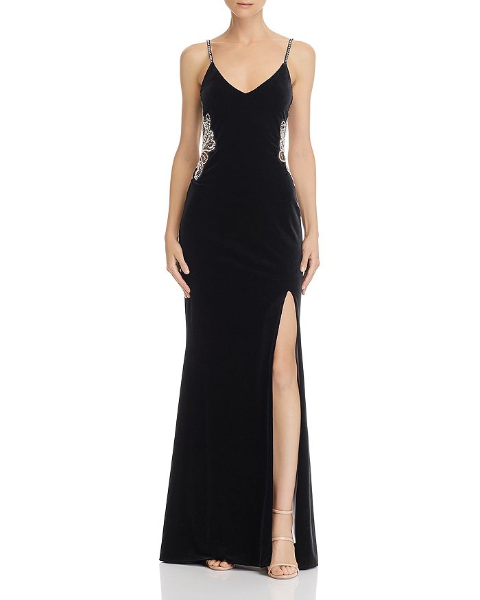 Avery G Embellished Velvet Gown In Black/ivory