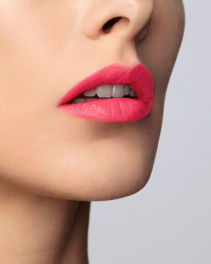 Lip freeze Clearance