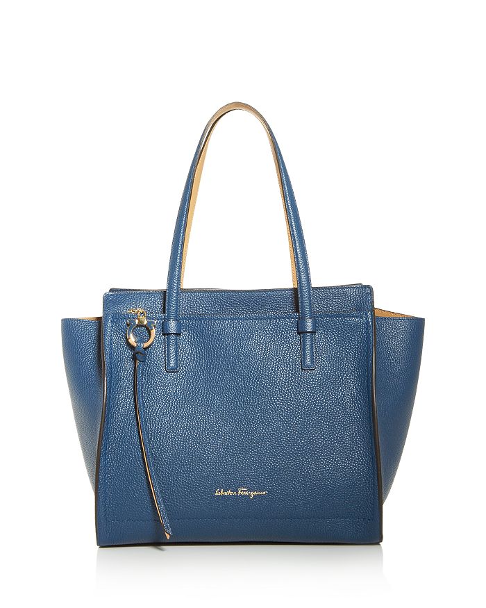 Salvatore ferragamo amy shop medium leather tote