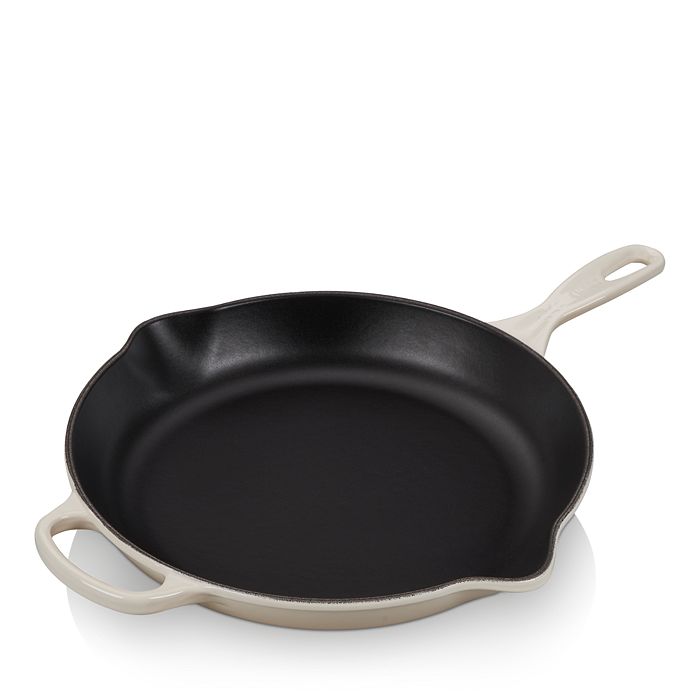 Le Creuset Signature Cast Iron Skillet