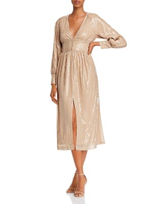 robe sequin beige