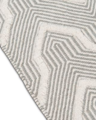 Langdon LGD-1 Area Rug, 7'6" x 9'6"
