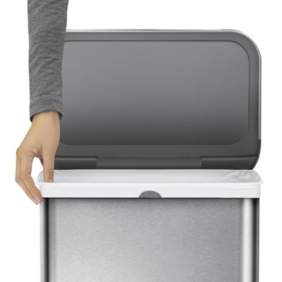 58 Liter Sensor Trash Can with Liner Pocket