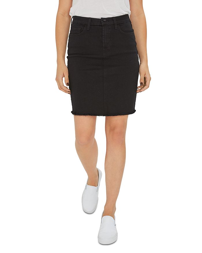 7 For All Mankind Jen7 By  Coated Denim Pencil Skirt In Black