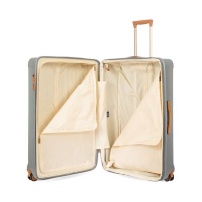 Capri 2.0 32" Expandable Spinner Suitcase