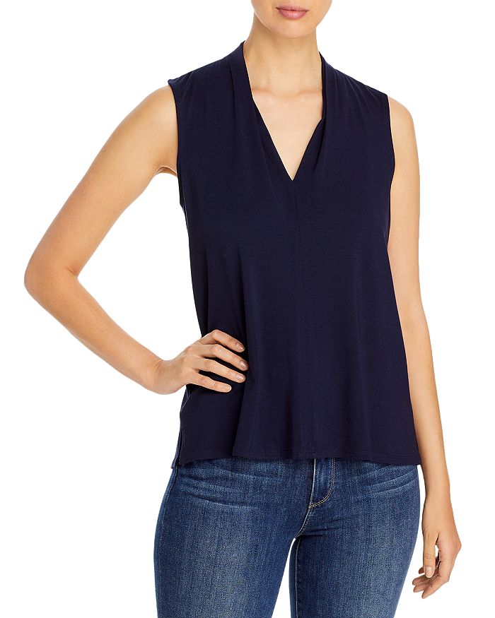 Vince Camuto Sleeveless V-neck Top In Classic Navy