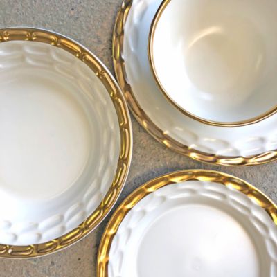 Michael Wainwright - Truro Gold & Platinum Dinnerware