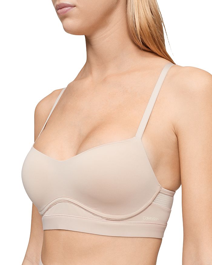 Calvin Klein Women's Perfectly Fit Flex Lightly Lined Wirefree Bralette