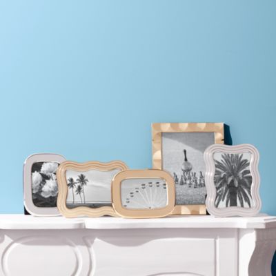 South Street Silver Wavy Frame, 5" x 7"