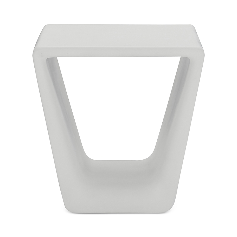 Bernhardt Hyannis Outdoor Accent Table In London Fog