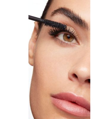 Dramatic Lash&reg; Mascara