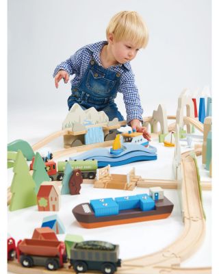 Mountain View Train Set - Ages 3+