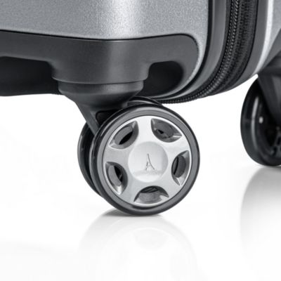 Compact Carry-On Expandable Spinner Suitcase 